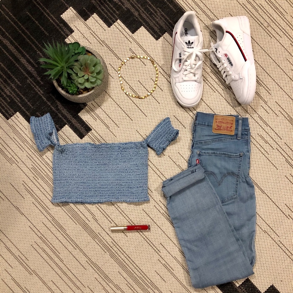 NWOT | AA | DENIM CROP TOP